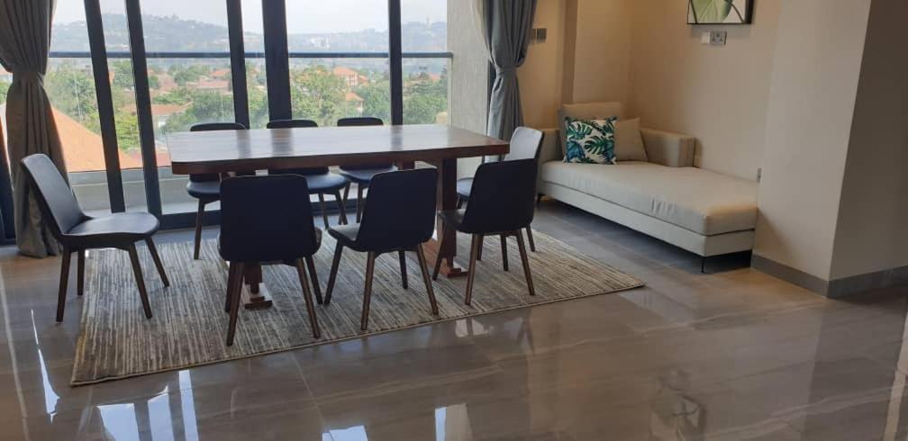 Zara Garden Hotel And Apartments 캄팔라 외부 사진