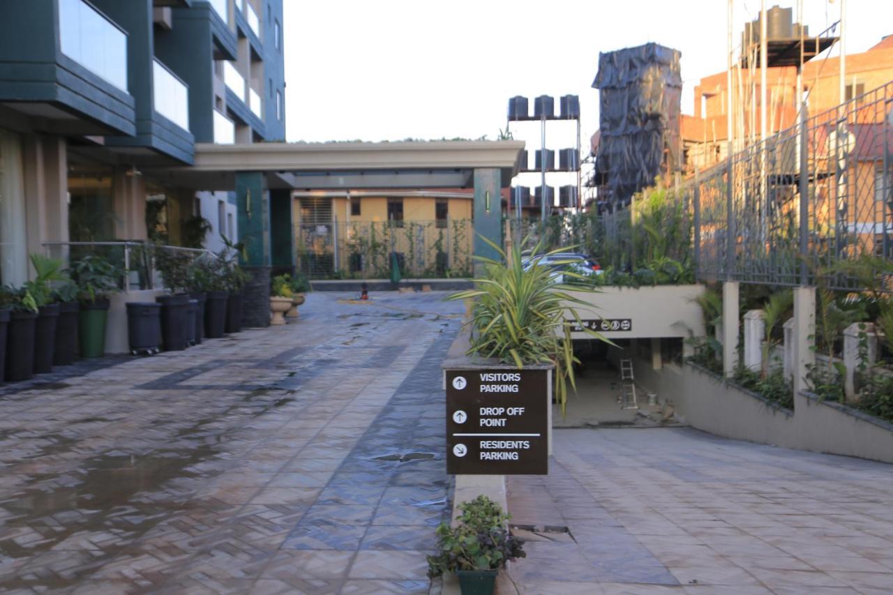Zara Garden Hotel And Apartments 캄팔라 외부 사진
